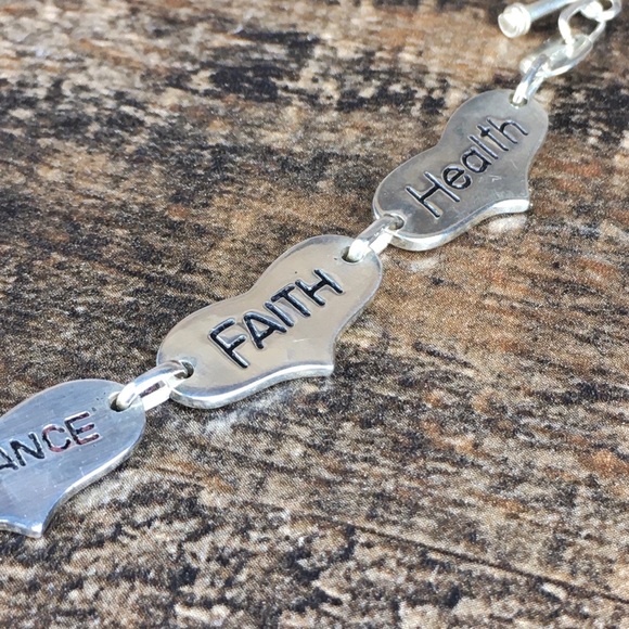 Sterling Silver Inspirational Heart Bracelet 8” - Picture 3 of 7